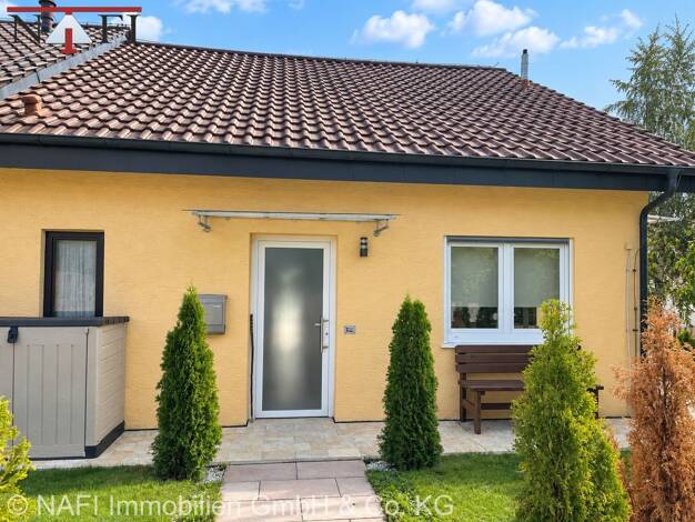 Doppelhaushälfte zum Kauf 498.000 € 5 Zimmer 135 m² 364 m² Grundstück Bretzenacker Berglen 73663