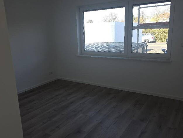 Wohnung zur Miete 1.850 € 4 Zimmer 133 m² EG Sulzbacher Str. 7a Eschborn 65760