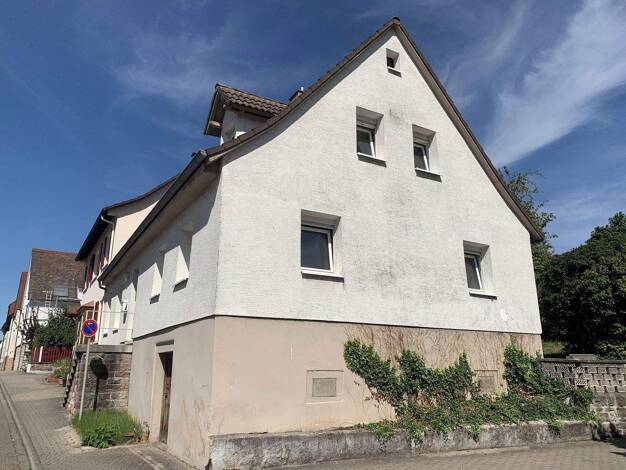 Mehrfamilienhaus zum Kauf provisionsfrei 240.000 € 5,5 Zimmer 153 m² 169 m² Grundstück Schillerstraße 13 Gaggenau 76571