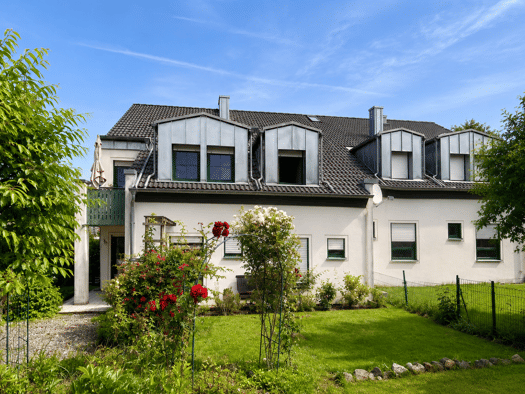 Wohnung zum Kauf 120.000 € 2 Zimmer 52 m² frei ab sofort Königsberg Königsberg in Bayern 97486