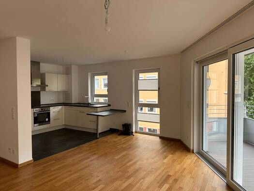 Wohnung zur Miete 790 € 2 Zimmer 63 m² Geschoss 1/4 frei ab 01.04.2026 Gugelstraße 28 Steinbühl Nürnberg 90443