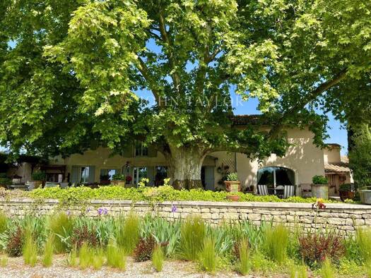 Einfamilienhaus zum Kauf provisionsfrei 1.390.000 € 11 Zimmer 391,2 m² 47.743 m² Grundstück Velorgues-Petit Palais L'Isle-sur-la-Sorgue 84300