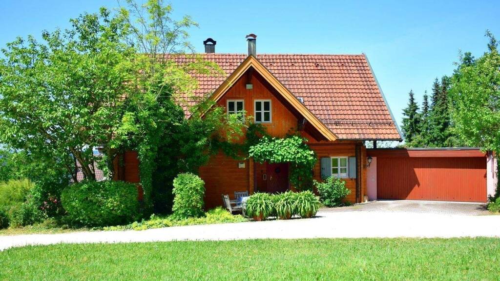 Mehrfamilienhaus zum Kauf als Kapitalanlage geeignet 500.000 € 8 Zimmer 198 m² 750 m² Grundstück An der Steige 28 Eselshalden Welzheim 73642