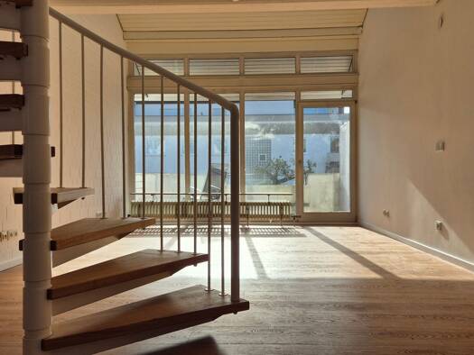 Maisonette zur Miete 1.100 € 2,5 Zimmer 87 m² Geschoss 1/2 frei ab 01.04.2026 Am Grafenhof 4 Alt-Saarbrücken Saarbrücken 66119