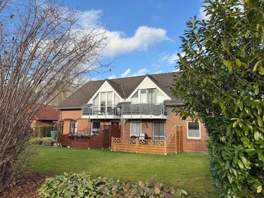 Mehrfamilienhaus zum Kauf als Kapitalanlage geeignet 369.000 € 8 Zimmer 213,8 m² 835 m² Grundstück Graf-Anton-Günther-Straße Ovelgönne 26939