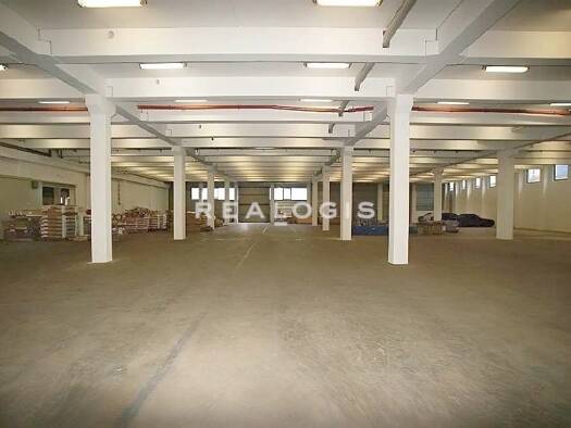 Halle/Industriefläche zur Miete 6,90 € 3.600 m² Lagerfläche teilbar ab 1.800 m² Garching 85748