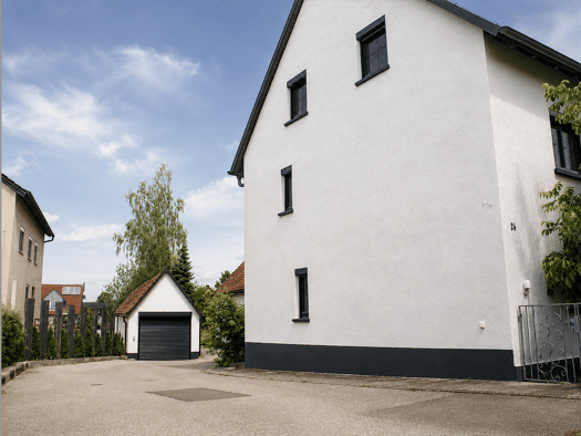 Haus zum Kauf provisionsfrei 370.000 € 8 Zimmer 204 m² 2.448 m² Grundstück frei ab sofort Dürrwangen Dürrwangen 91602