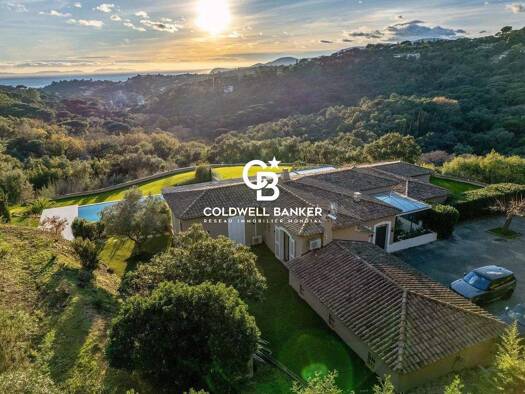 Haus zum Kauf 10.300.000 € 373 m² 90.000 m² Grundstück La Croix-Valmer 83420