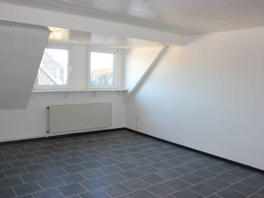 Wohnung zur Miete 390 € 2 Zimmer 58,8 m² frei ab sofort Westerwaldstr. 41 Stadtmitte Oberhausen 46145