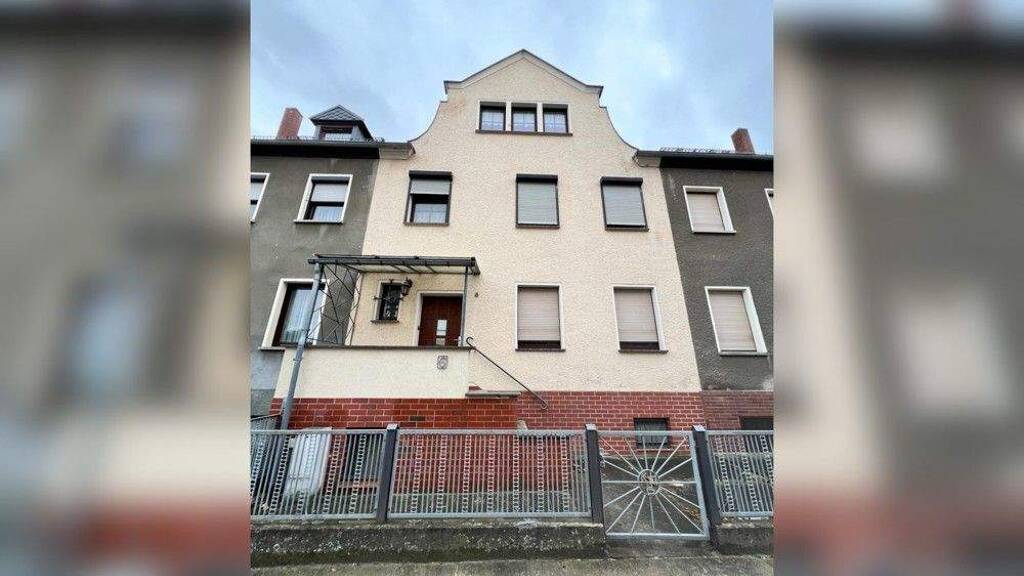 Stadthaus zum Kauf 329.000 € 6 Zimmer 120 m² 694 m² Grundstück Jüterbog 14913