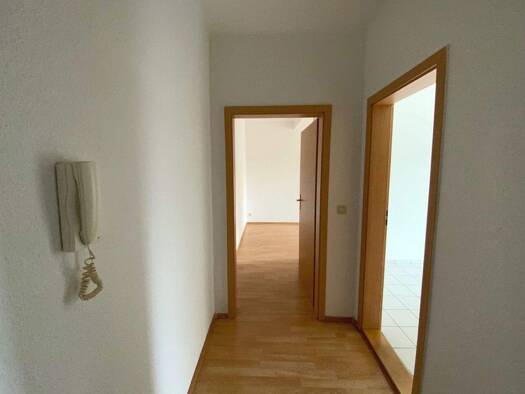 Studio zur Miete 230 € 1 Zimmer 35,7 m² 2. Geschoss Geußnitzer Str. 19 Zeitz 06712