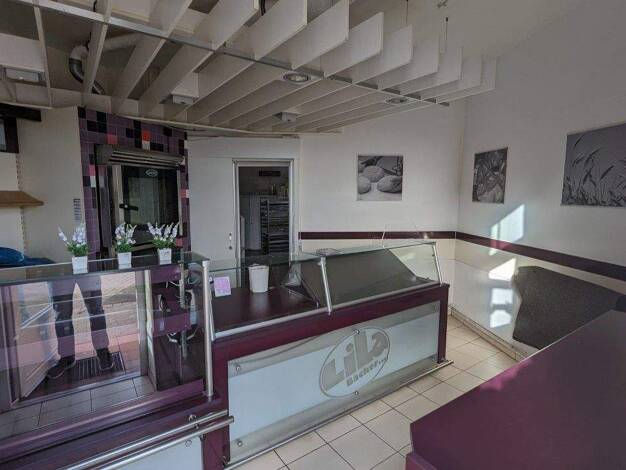 Laden zur Miete 1.350 € 2 Zimmer 20 m² Verkaufsfläche Werdervorstadt Schwerin 19055