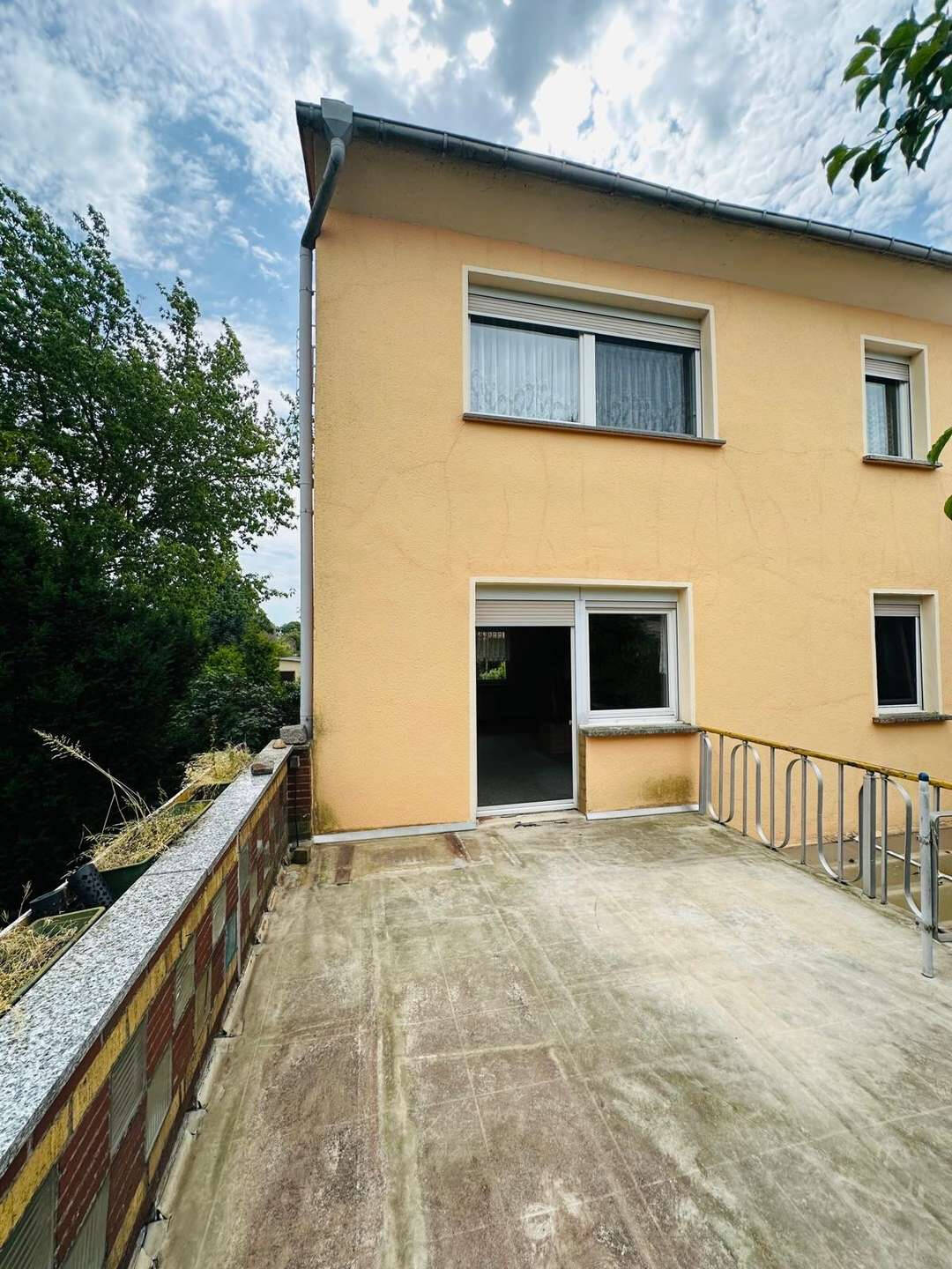 Property thumbnail 9