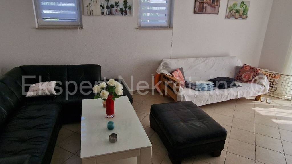 Wohnung zum Kauf 225.000 € 2 Zimmer 84 m² Okrug