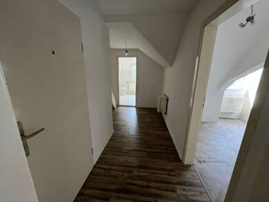 Wohnung zur Miete 258 € 2 Zimmer 44,4 m² 2. Geschoss Kratzmühler Str. 3 Schlegel Hainichen 09661