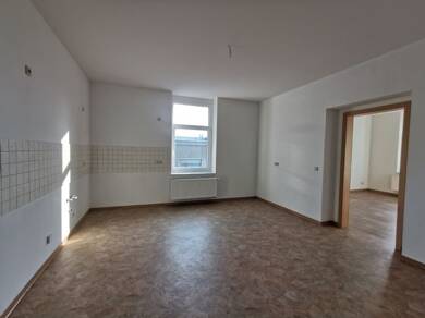 Wohnung zur Miete 599 € 3 Zimmer 100 m² 1. Geschoss frei ab 01.07.2025 Schlossstraße 32 Calbe Calbe (Saale) 39240