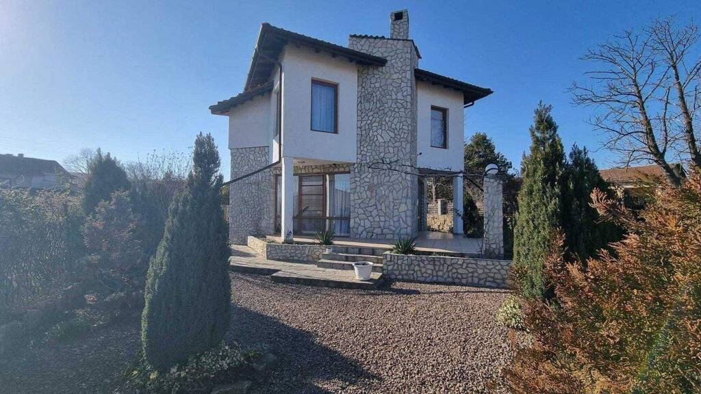 Einfamilienhaus zum Kauf provisionsfrei 199.500 € 4 Zimmer 102 m² 400 m² Grundstück Bata 8218