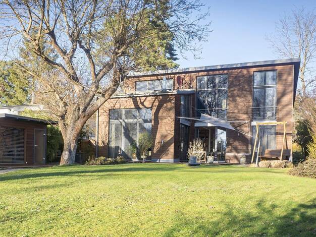 Einfamilienhaus zum Kauf provisionsfrei 1.625.000 € 6 Zimmer 200 m² 1.134 m² Grundstück Falkensee 14612