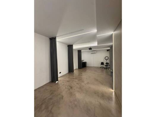 Ladenfläche zum Kauf 380.000 € 233 m² Verkaufsfläche Barcelona 08015