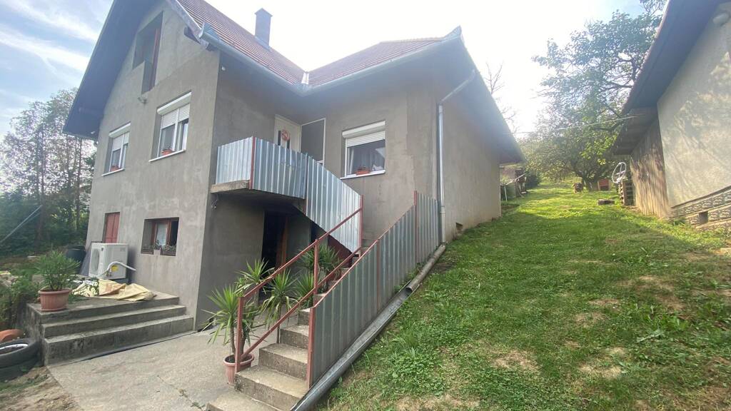 Einfamilienhaus zum Kauf provisionsfrei als Kapitalanlage geeignet 105.200 € 3 Zimmer 110 m² 4.721 m² Grundstück Zalaszentgrót 8790