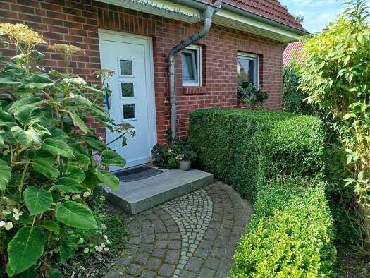 Einfamilienhaus zum Kauf 459.000 € 4 Zimmer 120 m² 744 m² Grundstück frei ab 01.07.2026 Retschow 18211