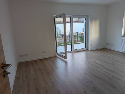 Wohnung zur Miete 600 € 2 Zimmer 61 m² Geschoss EG/3 frei ab sofort Dettenheim Weißenburg i. Bay. 91781