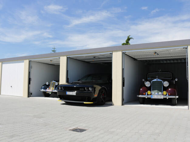 Garage zur Miete 79 € Zwickau-Marienthaler Str 30 Innenstadt Zwickau 08060