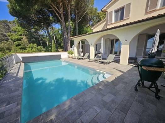 Einfamilienhaus zum Kauf 950.000 € 3 Zimmer 256 m² 2.000 m² Grundstück Pisa 00001