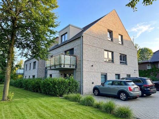 Wohnung zur Miete 995 € 3 Zimmer 88 m² frei ab 01.10.2026 Drochtersen Drochtersen 21706