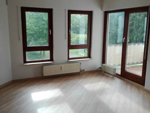 Studio zur Miete 340 € 1 Zimmer 33 m² 1. Geschoss frei ab sofort Villingen Villingen-Schwenningen 78050