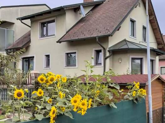 Haus zum Kauf 498.000 € 4 Zimmer 627 m² Grundstück Stockerau 2000
