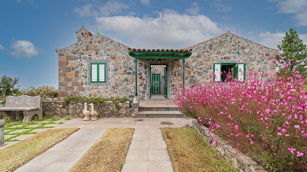 Einfamilienhaus zum Kauf 750.000 € 4 Zimmer 94 m² 6.000 m² Grundstück La Concepcion / Concepción 38677