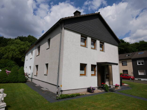 Mehrfamilienhaus zum Kauf provisionsfrei 289.000 € 5 Zimmer 112 m² 526 m² Grundstück Katernberg Essen / Katernberg 45327