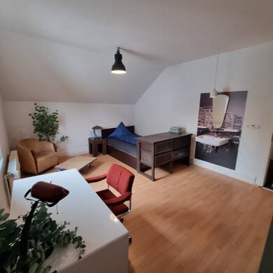 WG-Zimmer zur Miete 560 € 20 m² 1. Geschoss frei ab sofort Königsteiner Straße 50 Höchst Frankfurt am Main 65929
