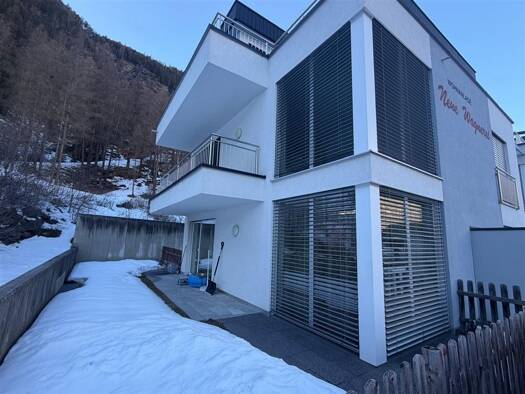 WG-Zimmer zum Kauf 340.000 € 3 Zimmer 82,5 m² EG Lehn 59/3 Längenfeld 6444