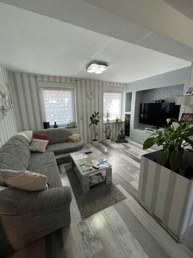 Reihenmittelhaus zum Kauf 242.000 € 4 Zimmer 95 m² 339 m² Grundstück Frelenberg Übach-Palenberg 52531