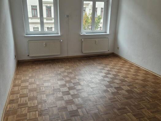 Wohnung zur Miete 690 € 2 Zimmer 67 m² 2. Geschoss frei ab 01.09.2026 Eisenbahnstraße 90 Neustadt-Neuschönefeld Ost 04315