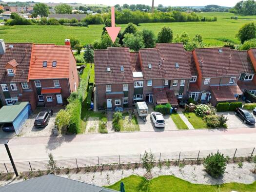 Reihenendhaus zum Kauf 295.000 € 7 Zimmer 148,6 m² 300 m² Grundstück Sagard 18551