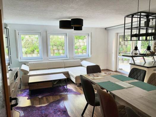 Wohnung zur Miete 1.200 € 4 Zimmer 92 m² Geschoss EG/3 frei ab sofort Obereisesheim Neckarsulm 74172