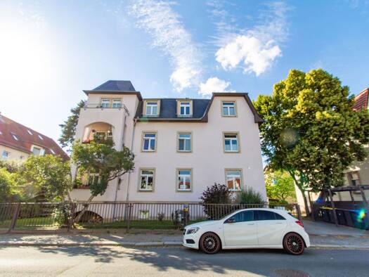 Wohnung zur Miete 648 € 2 Zimmer 54 m² Geschoss 1/2 frei ab sofort Seidnitz/Dobritz Ortsamtsbereich Blasewitz 01237