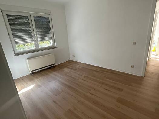 Wohnung zur Miete 1.000 € 2 Zimmer 50 m² Geschoss 3/4 frei ab sofort Heinrich-Baumann-Straße 25 Ost Stuttgart 70190