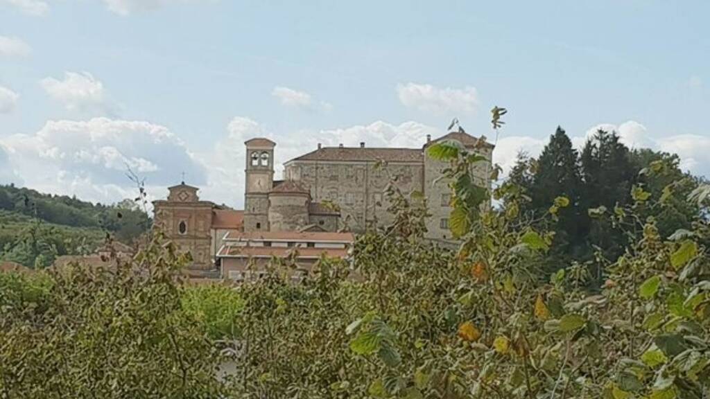 Einfamilienhaus zum Kauf 4.300.000 € 40 Zimmer 2.000 m² 6.300 m² Grundstück Piemont