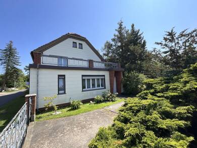 Doppelhaushälfte zum Kauf 110.850 € 6 Zimmer 184 m² 1.244 m² Grundstück Laubsdorf Neuhausen 03058