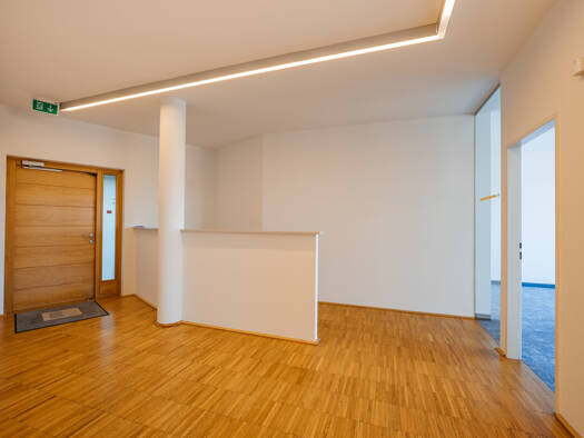 Bürofläche zur Miete 13,20 € 8 Zimmer Maxglan Salzburg 5020