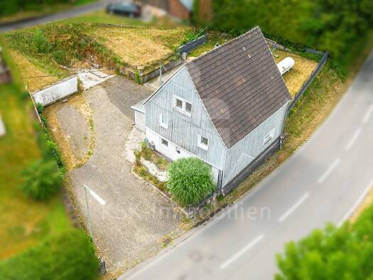 Einfamilienhaus zum Kauf 185.000 € 6 Zimmer 177 m² 722 m² Grundstück Göpringhausen Nümbrecht 51588