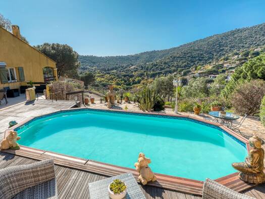 Einfamilienhaus zum Kauf 890.000 € 5 Zimmer 124 m² 5.653 m² Grundstück La Plage du Lavandou Le Lavandou 83980