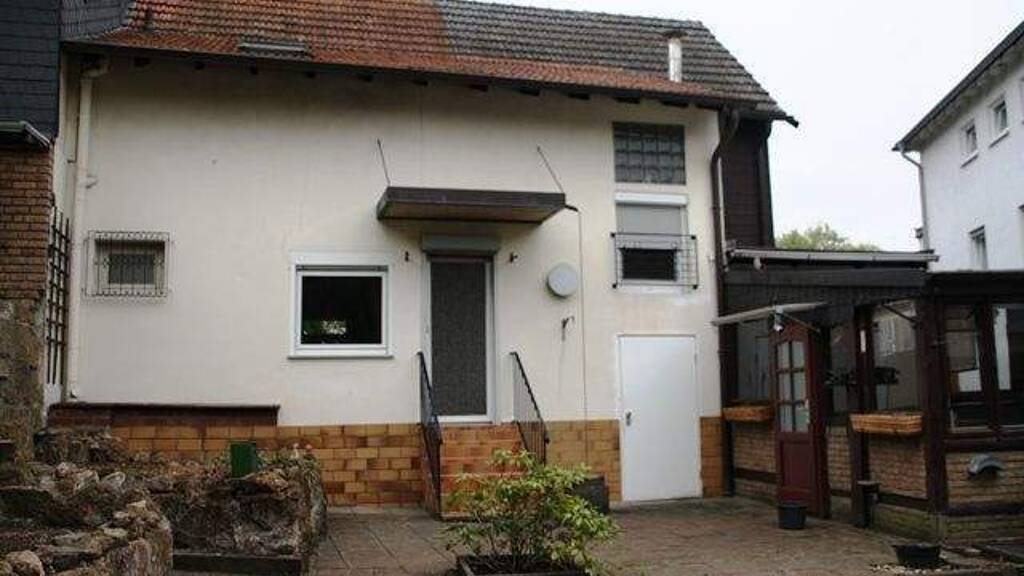 Einfamilienhaus zum Kauf 294.500 € 3 Zimmer 100 m² 248 m² Grundstück frei ab sofort Riembergstr. 82 Siegburg 53721