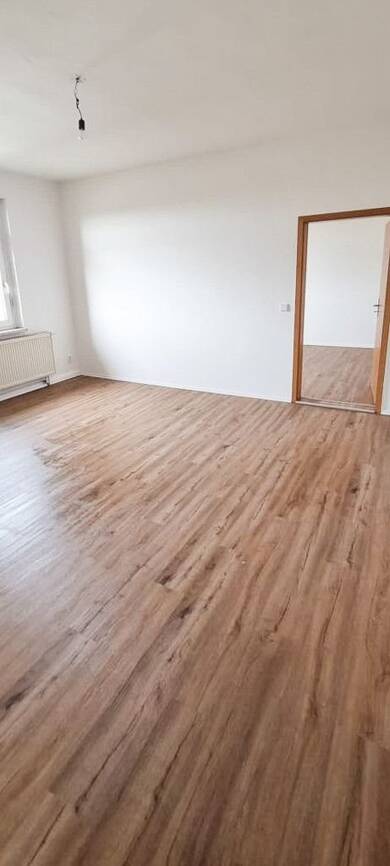 Bürofläche zur Miete 288 € 2 Zimmer 64 m² Bürofläche Oebisfelde Oebisfelde 39646