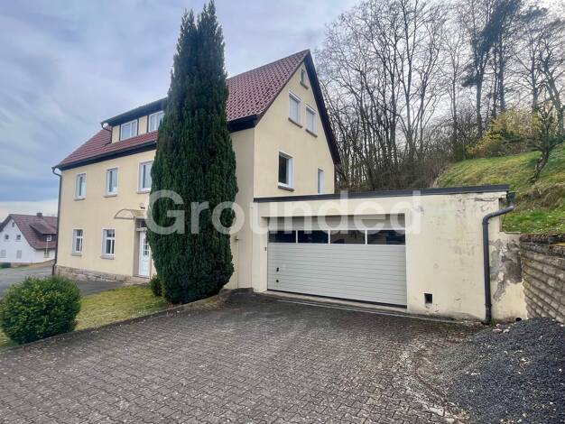 Haus zum Kauf 220.000 € 6 Zimmer 249,2 m² 2.928 m² Grundstück Lohrer Straße 9 Pfarrweisach Pfarrweisach 96176