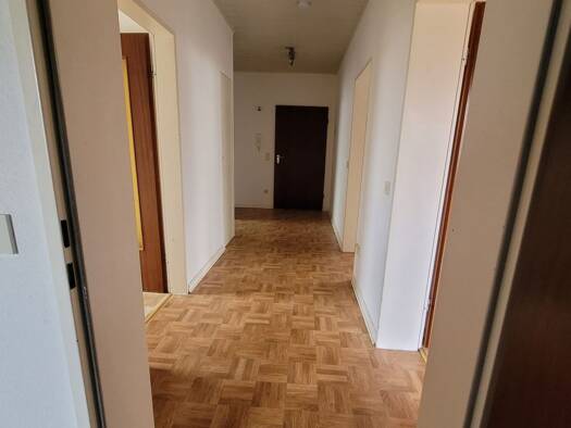 Wohnung zur Miete 995 € 4 Zimmer 96 m² Geschoss 1/2 frei ab sofort Bünne 7 A Grone Göttingen 37081